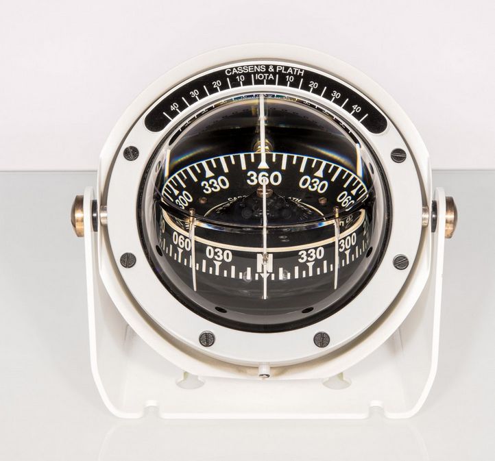 Kompass Iota/2 Aufbau (Bügelhalter) weiß