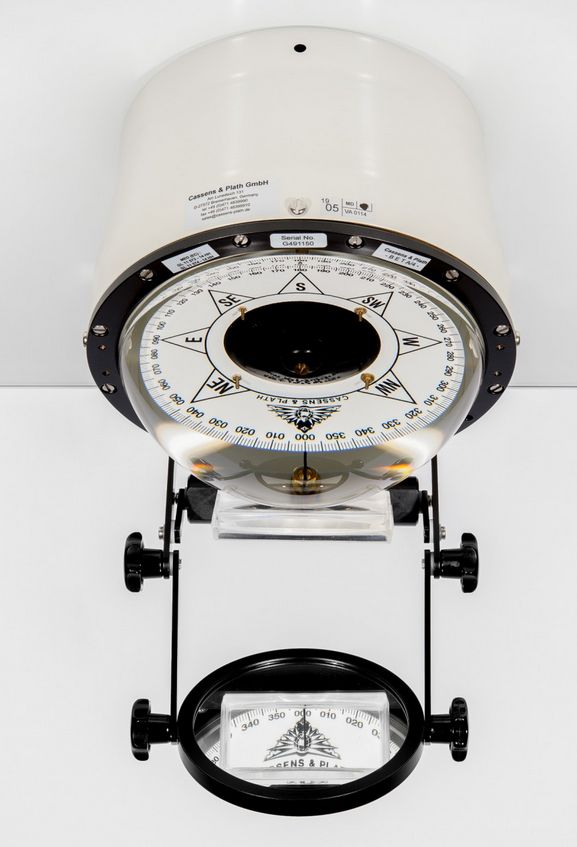 Kompass Beta/4 Einbau schwarz 1°-Teilung