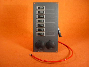 STV 207 Stromkreisverteiler mit USB-Dose - zum Schließen ins Bild klicken